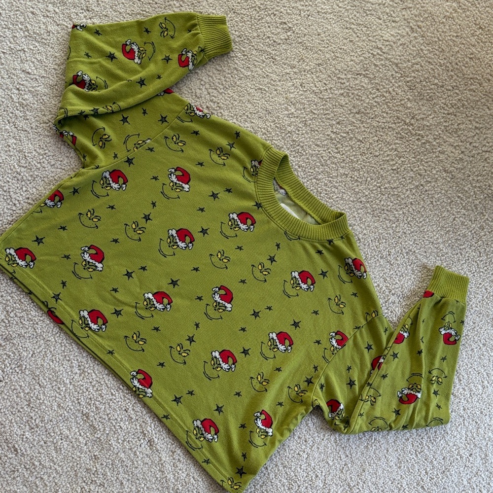 American Eagle Dr Seuss Grinch Christmas Crop  Sweater
